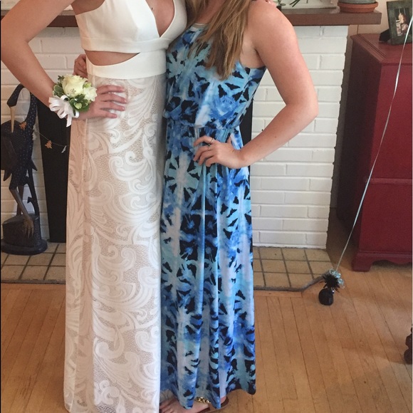 Maxi Dress - Picture 4 of 4